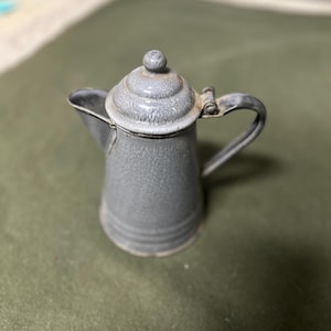 Granite Wear Cowboy Coffee Pot (0303)