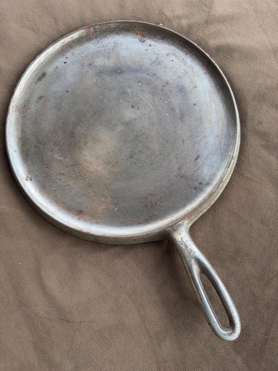 Wagner Ware Camp Griddle (0551) New Zealand - Main Image