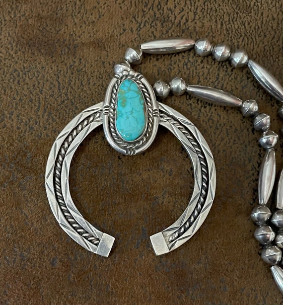 Vintage Sterling Silver Navajo Pearls and Sterlin… - image 5