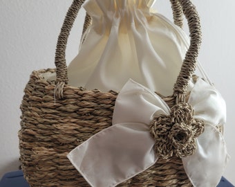 Straw basket handbag woven drawstrings -- NEW