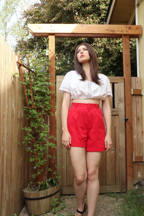 SALE | 1970s Tailored High Waisted Shorts - retro