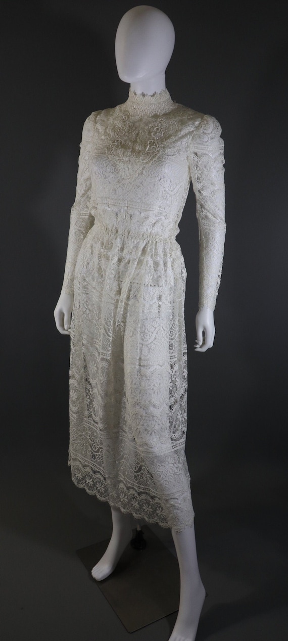 THE PLAGUE SALE | 1980s Victorian Inspired Jessica