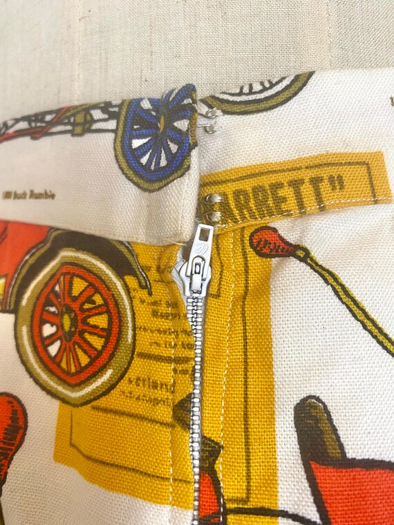 c. 1950s Automobile Novelty Print Swing Skirt - image 8