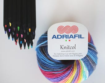 Lana merino Adriafil KnitCol con patrón propio / Hilo de estambre DK multicolor / 50 g