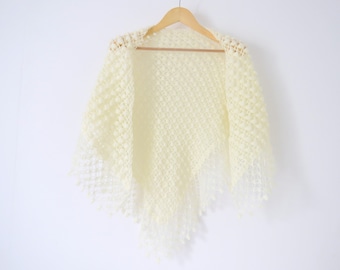 Wedding shawl, ivory bridal wrap, Women cream triangle scarf, evening stole handmade Crochet Off White Ecru, Shoulder cover Cape Capelet