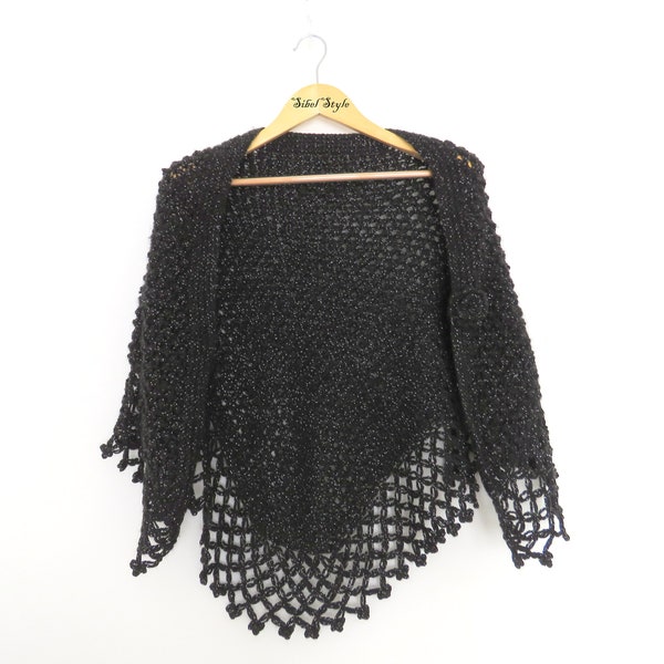 Châle triangle à franges crochet fait main noir femme, Etole soirée, Cape cérémonie, Chauffe cache couvre épaules, Cadeau anniversaire mères