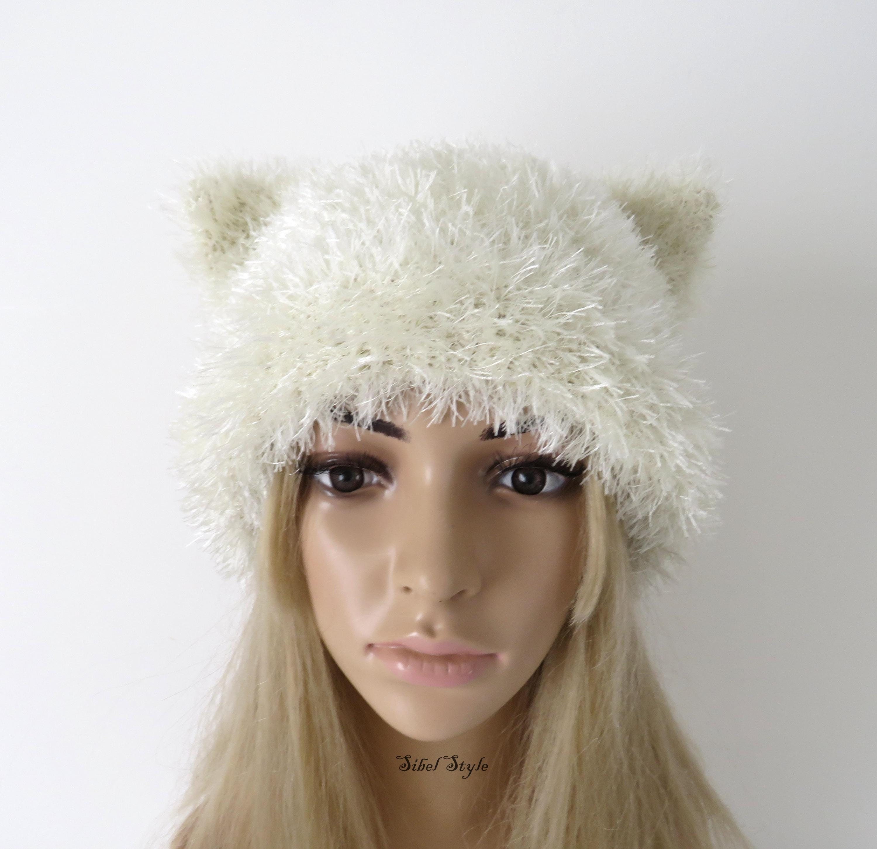 Knitted Cat Ear Beanie Faux Fur Cream Off-white Handmade  display picture 3