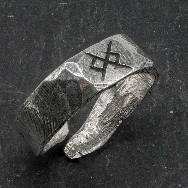 Eternal Love Rune VIKiNG Adjustable Ring