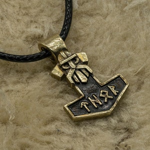 Thor Mjolnir VIKiNG Necklace
