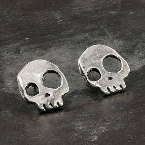 Big Skull earrings