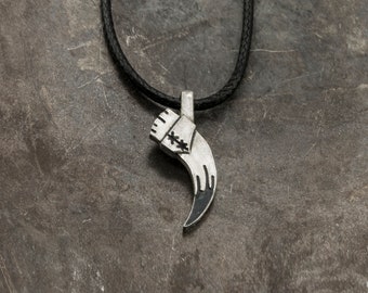 Viking Horn Pendant in Sterling Silver