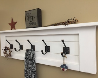 hauser weltberuhmter popstars, coat hooks with shelf - rockydurham -, Design ideen