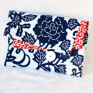 Chinese blue and white resist dyed cotton clutch/shoulder bag with Japanese cotton lining