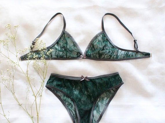 lenceria verde esmeralda