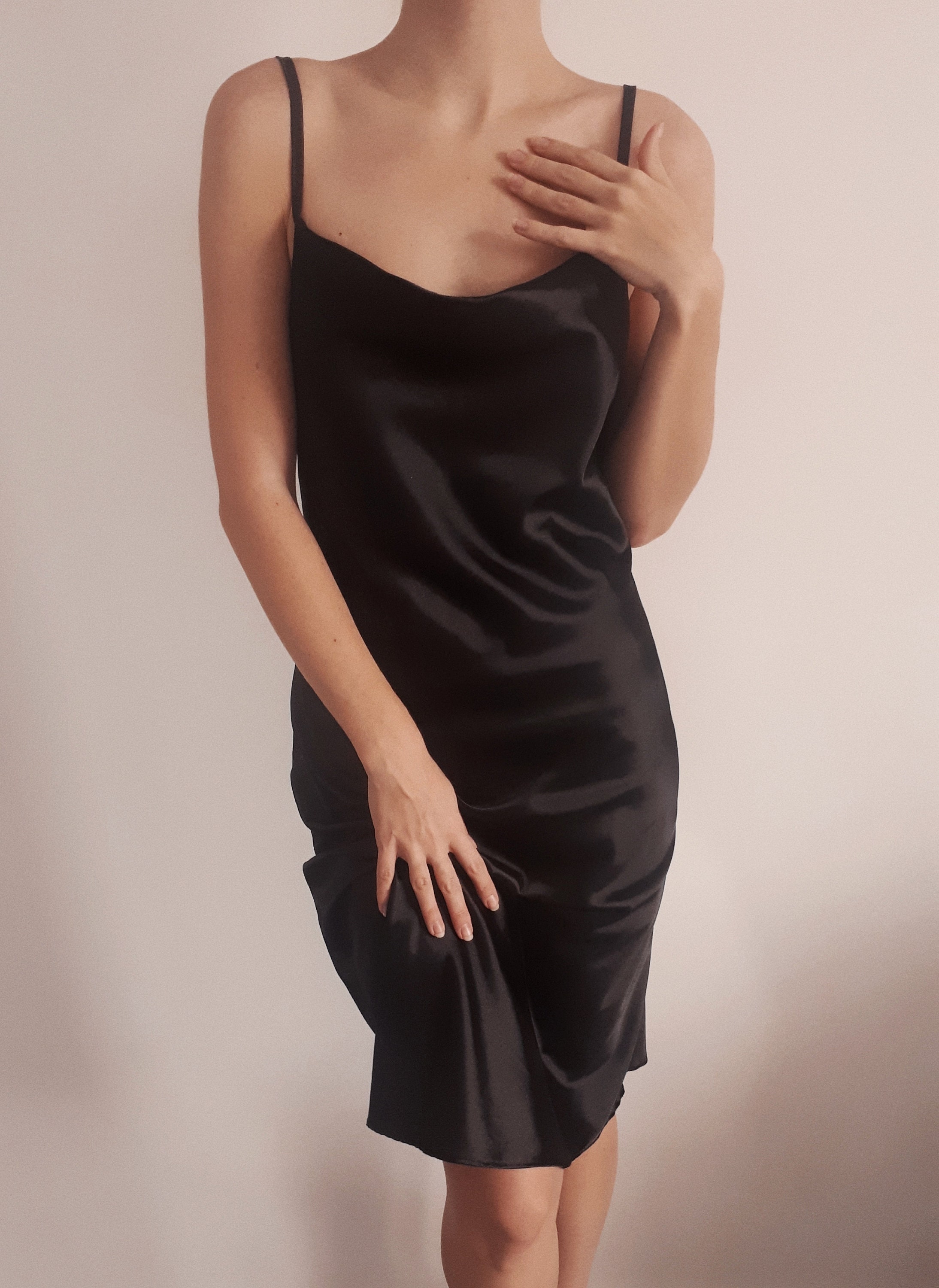 Seidiges Satin Midi Kleid Schwarzes Slip Kleid Boudoir Cowl | Etsy