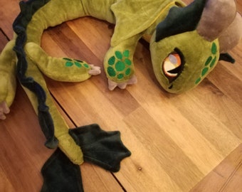 Shoulder Dragon Plushie - fully customizable