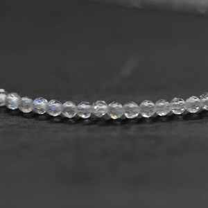 Mondstein Armband, Zarte Perlen Blauer Blitz Schmuck, Mondstein Armband, Juni Geburtsstein Geschenk Bild 4