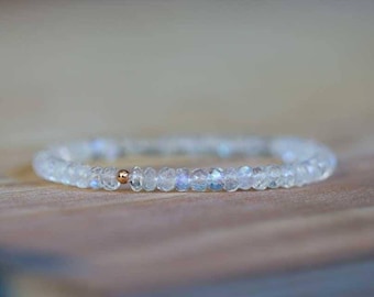 Regenboog maansteen stretcharmband, elastische sieraden met kralen, geboortesteen juni cadeau