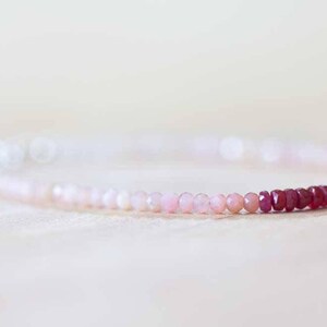 Rosa Opal & Rubin Armband, Zarte Perlen Multi Edelstein Armband, Rot und Rosa Echter Edelstein Schmuck, Oktober Juli Geburtsstein Bild 5