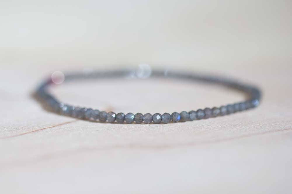 Labradorite Bracelet with Ruby Beaded Grey Gemstone Elastic | Etsy