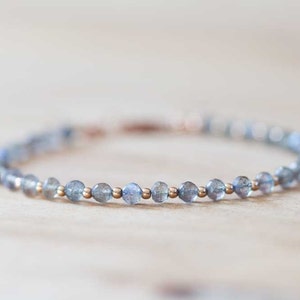 Labradorite Bracelet with Rose Gold Fill, Delicate Stacking Grey Gemstone Bracelet, Beaded Labradorite Jewelry, Rose Gold Fill Bracelet