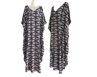 Übergrößen Loose Fitting Kleider Batik Rayon Tops & Blusen für Frauen Tunika Kaftan Vertuschungen Kimono Sommer lässig