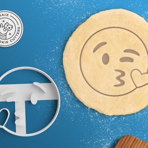 Kiss Emoji Cookie Cutter – Kiss Cookie Cutter Poop Emoji Gift Love Emoji Cookie Cutter