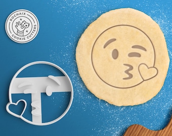 Kiss Emoji Cookie Cutter – Kiss Cookie Cutter Poop Emoji Gift Love Emoji Cookie Cutter