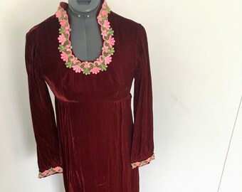 1960s velvet dress maroon long sleeve maxi mod boho retro women’s dress plunge neck high collar pink green floral accents fitted size small