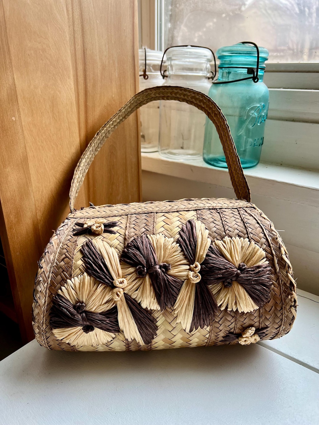 Vintage Embroidered Straw Purse: Boho Floral Woven Bag - Etsy