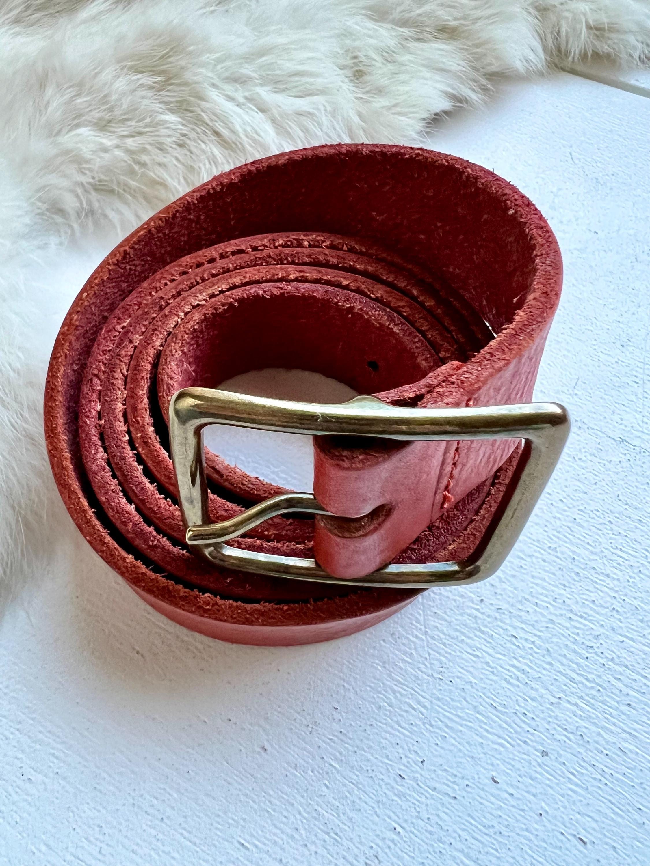 Vintage Gap Brown Leather Belt: Women display picture 1