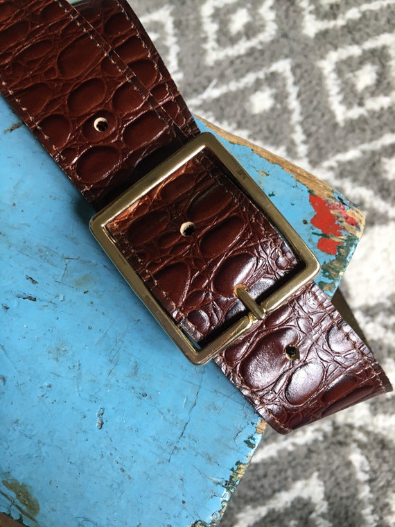 Ceinture En Cuir Marron Avec Boucle Dorée - Taille 36/90 | Occasion - Sans Marque