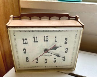 Retro General Electric Kitchen Clock: Brown & Cream Vintage Decor
