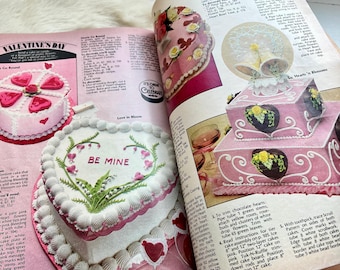 Celebrate! II the Annual for Cake Decorators --- Vintage 1970s