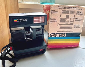 Polaroid EE33 Land Camera Near Mint With Original Box and Manual