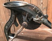 Primitive Enterprise Cherry Stoner Mfg. in Philadelphia. USA (Pat. 1883) - Vintage Stoner Mfg - Cherry Stoner - Enterprise Cherry Stoner