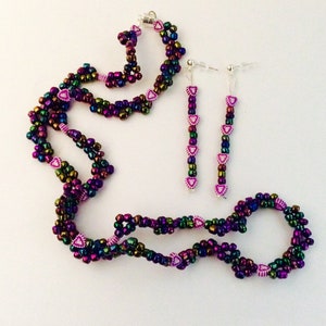purple hearts necklace and earrings set, hearts and beads, all year fashion, purple jewelry set, romantic jewelry, Oglala Butterfly stitch