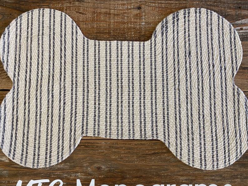 Personalized Dog Placemat Larger SizeNew Pet Gift white/gray stripe
