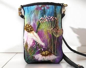 Small handmade felted shoulder bag (smbag14)