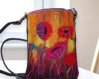 Small handmade felted shoulder bag (smbag10)