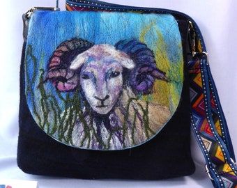 Handmade felted shoulder bag (eshb2)