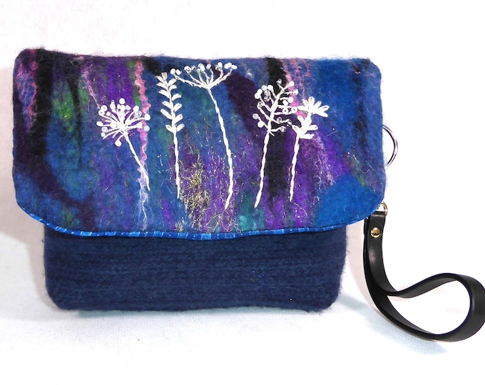 Handmade felted clutch bag (cbag1)