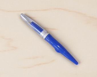Pen-style Needle Felting Tool