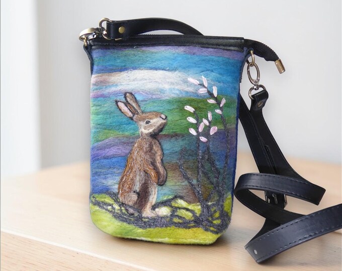 Small handmade felted shoulder bag (smbag3)