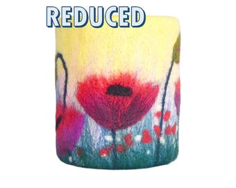 Needle-Felted Lantern Kit (Poppies)