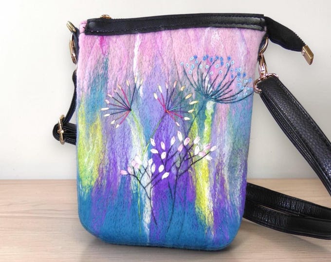 Small handmade felted shoulder bag (smbag6)