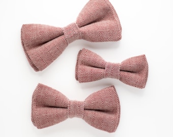 rust herringbone tweed dog bow tie, brown bowties for dogs, dapper modern puppy bow ties, geometric cat bow ties, velcro wraps around collar