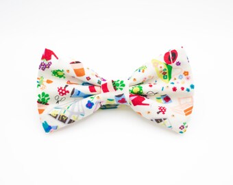garden trinkets bow tie, mens novelty print bow ties, green thumb, unique gardener gift, mini gardening tools bow tie, floral potted plants