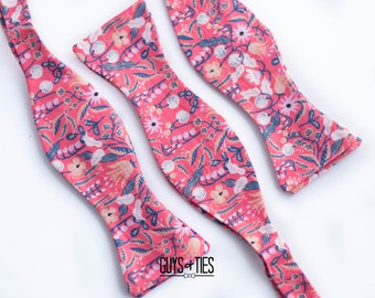 coral pink floral self tie bow tie, flower wedding bowties for groomsmen, light pink bowtie, ditzy bow ties for men, wildflower bow ties