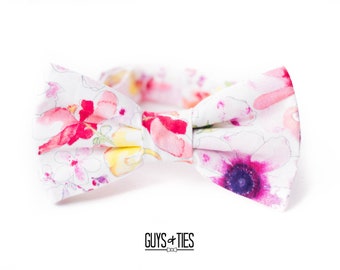 white floral bow tie, Easter bow ties, colorful bow ties, groom bow ties, watercolor flower bow tie, self tie bow tie, bow ties for boys